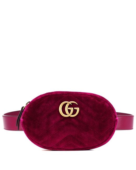 Gucci Purple Gürteltasche GG Marmont aus Samt