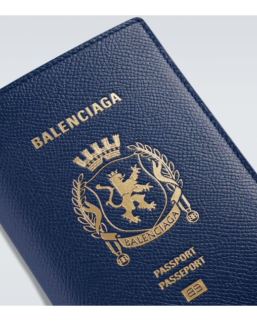 Balenciaga Portemonnaie Passport Aus Leder in Blue für Herren