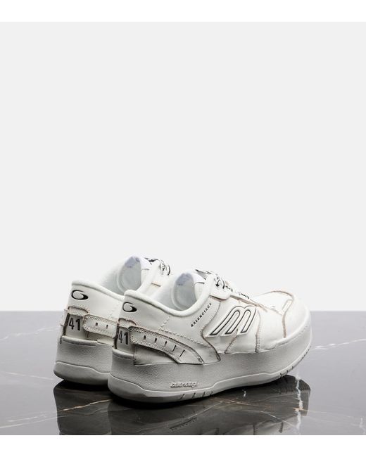 Balenciaga White Hamptons Leather Platform Sneakers