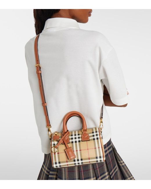 Borsa Check Mini di Burberry in Brown