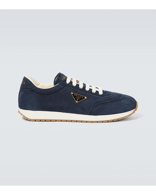 Prada Wildleder-Sneakers mit Triangel-Logo in Blue für Herren