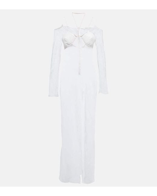 Vestido De Novia En Encaje Con Aberturas Nensi Dojaka de color White