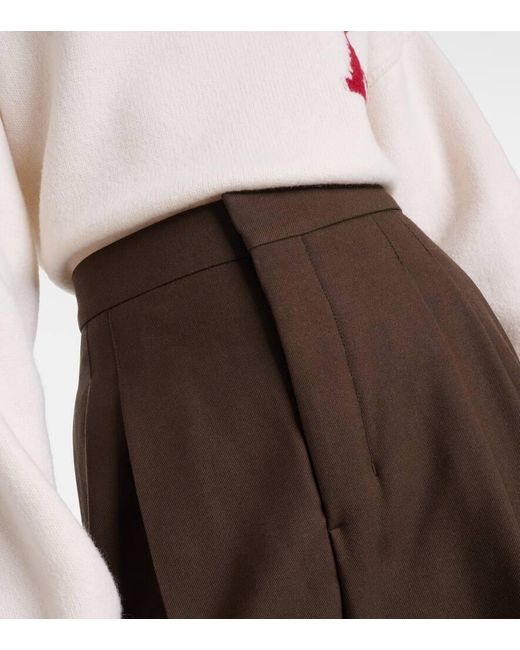 Pantalones Rectos De Lana Virgen AMI de color Black