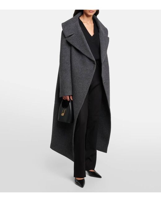 Cappotto oversize in misto lana di Totême  in Black