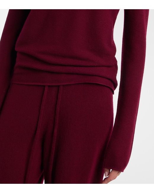 Lisa Yang Red Lory Cashmere Turtleneck Sweater