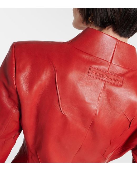 Acne Red Mantel aus Leder
