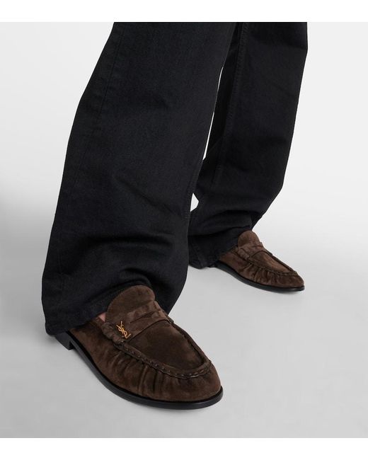 Mocassins Le Loafer En Daim Saint Laurent en coloris Brown