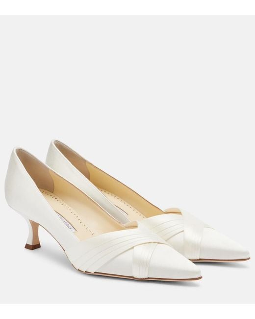 Manolo Blahnik White Vieralo Satin Pumps