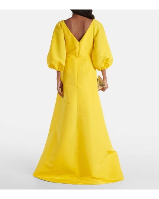 Vestido largo de seda drapeado Carolina Herrera de color Yellow
