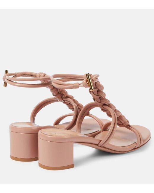 Sandales en cuir Gianvito Rossi en coloris Pink