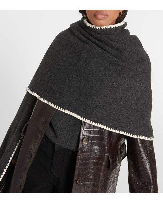 Totême  Black Bestickter Schal aus Wolle und Kaschmir