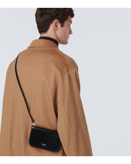 Prada Messenger Bag Mini aus Leder in Black für Herren