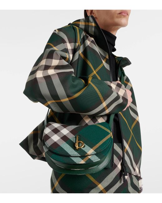 Sac Rocking Horse Mini Burberry en coloris Green