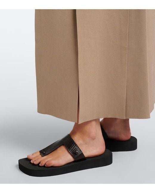 Christen Black Edge Leather Thong Sandals