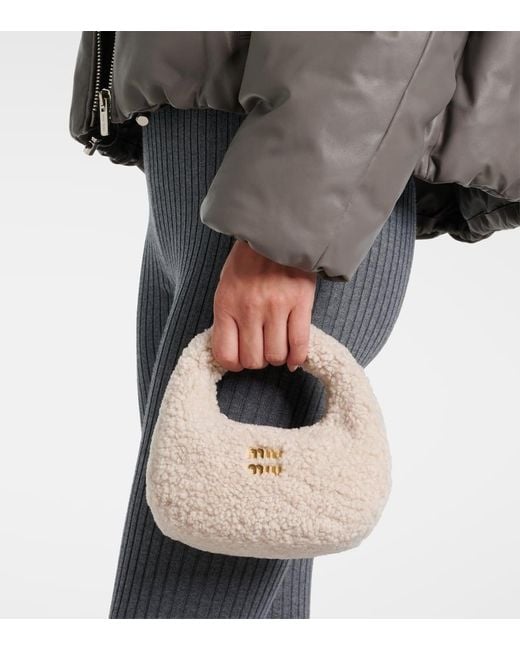 Borsa A Spalla Wander Mini di Miu Miu in White