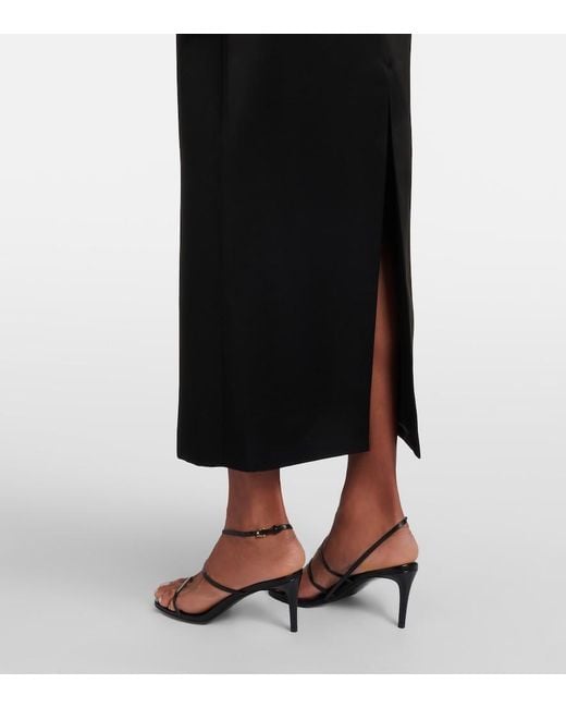 LEO LIN Black Floral-Applique Halterneck Gown