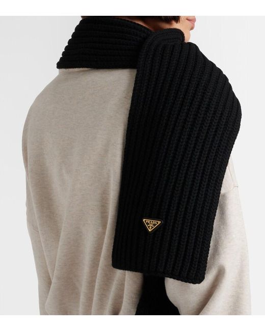Sciarpa di Prada in Black