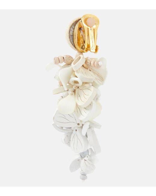 Orecchini pendenti di Oscar de la Renta in White