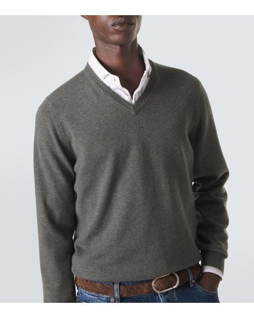 Brunello Cucinelli Gray Cashmere Sweater for men