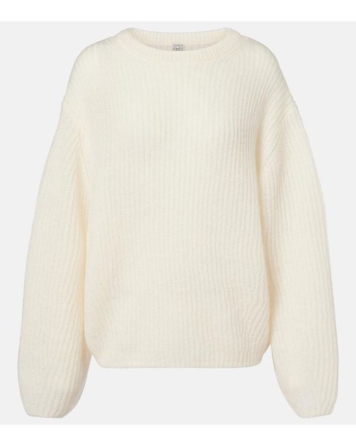 Pullover di Totême in White
