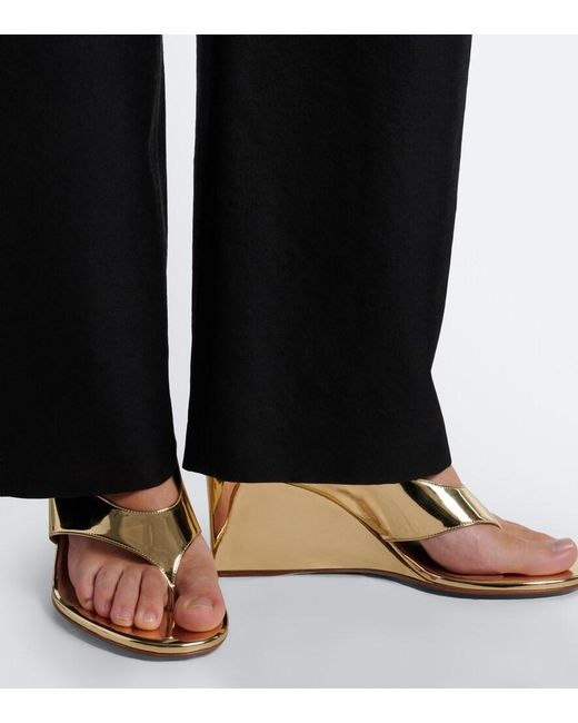 Alaïa Brown Cube Metallic Wedge Thong Sandals