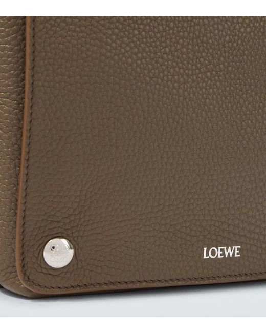 Loewe Crossbody Bag Pebble Medium Aus Leder in Natural für Herren