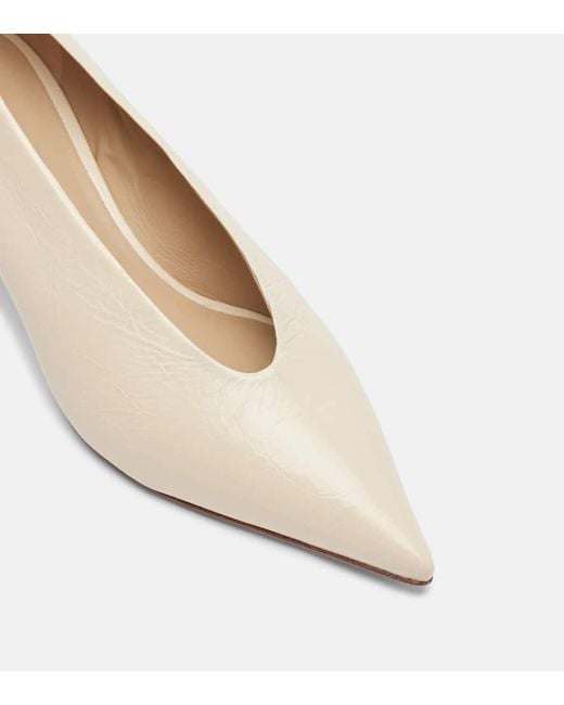 Le Monde Beryl Natural Babouche 40 Leather Pumps