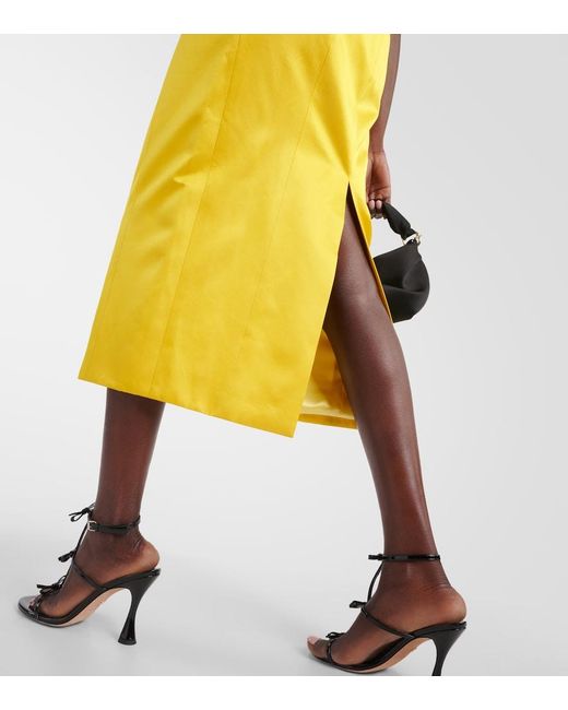 Miss Sohee Yellow Iris Embellished Velvet Midi Dress