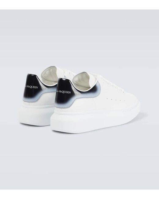 Zapatillas Oversized de piel Alexander McQueen de hombre de color White