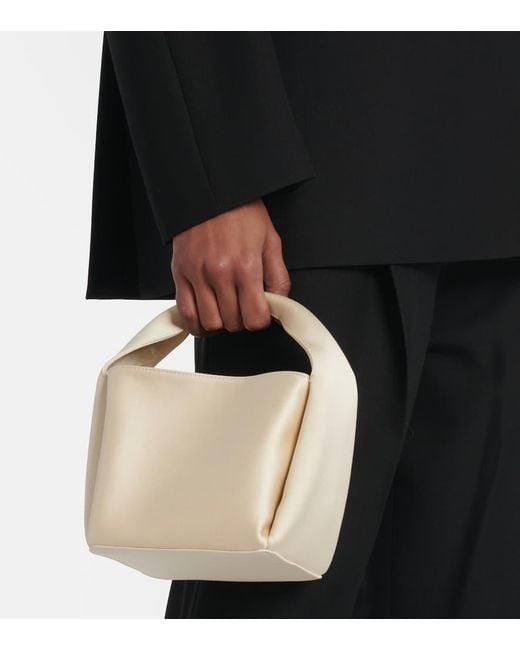 Totême  White Bucket-Bag Petite Aus Satin