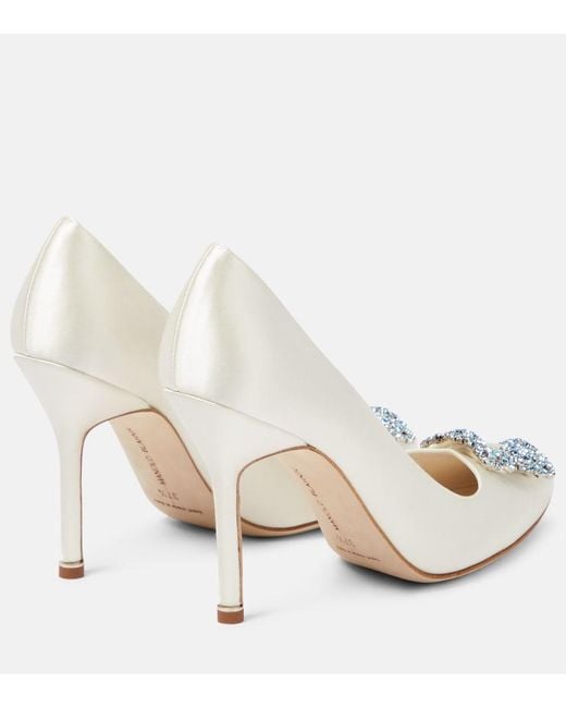Manolo Blahnik White Bridal Hangisi 105 Embellished Satin Pumps