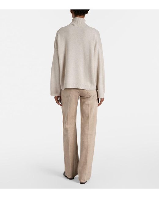 Brunello Cucinelli White Cashmere Turtleneck Sweater