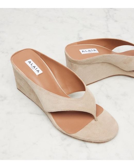 Alaïa Brown Cube 75 Suede Thong Sandals