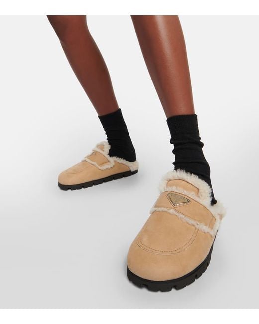 Prada Natural Slippers Aus Veloursleder
