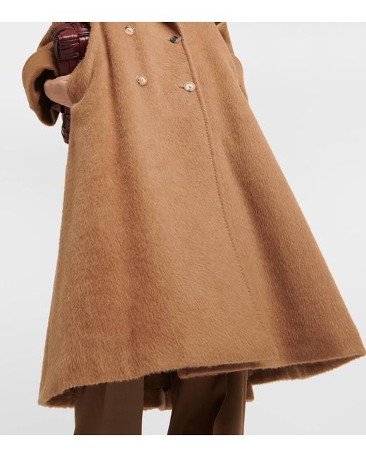 Cappotto oversize Caronte in cammello di Max Mara in Brown