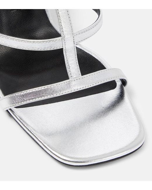 Sandalias de piel metalizada con Horsebit Gucci de color Metallic