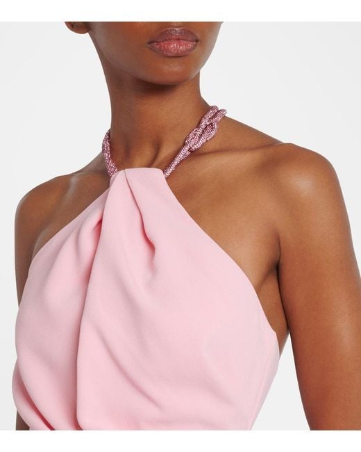 Vestido De Fiesta Riva Con Cuello Escote Halter Solace London de color Pink