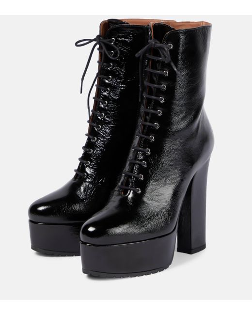 Alaia boots store