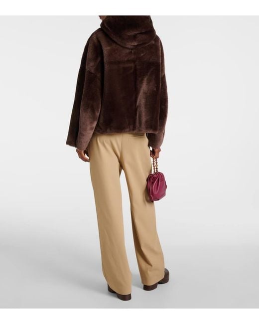Chaqueta Cropped De Borrego Blancha de color Brown