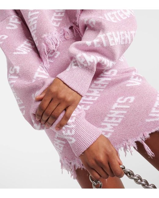 Vetements Pink Cropped-Pullover aus Lame