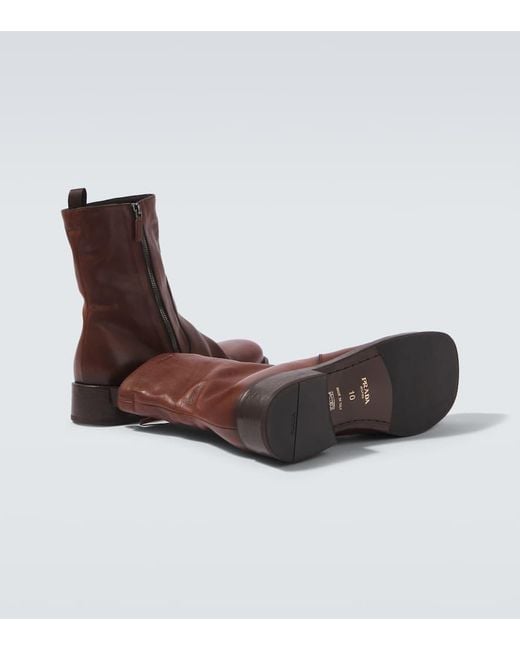 Bottines En Cuir Prada pour homme en coloris Brown