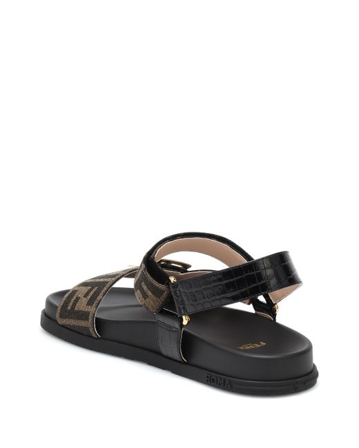 fendi promenade ff flat leather sandals