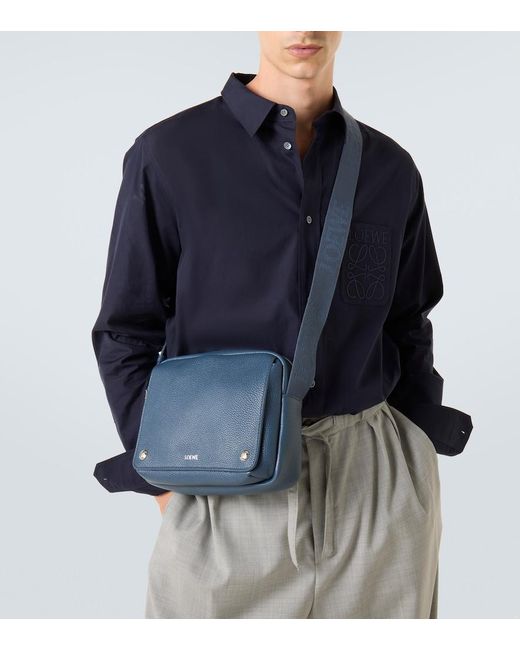 Borsa A Tracolla Pebble Medium di Loewe in Blue da Uomo