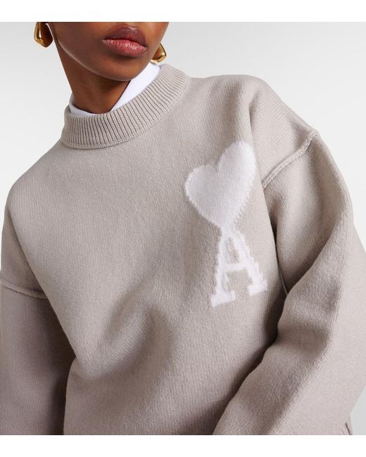 Pullover Ami de Cour in lana vergine di AMI in Gray