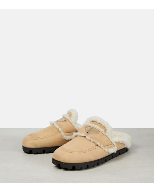 Prada Natural Slippers Aus Veloursleder