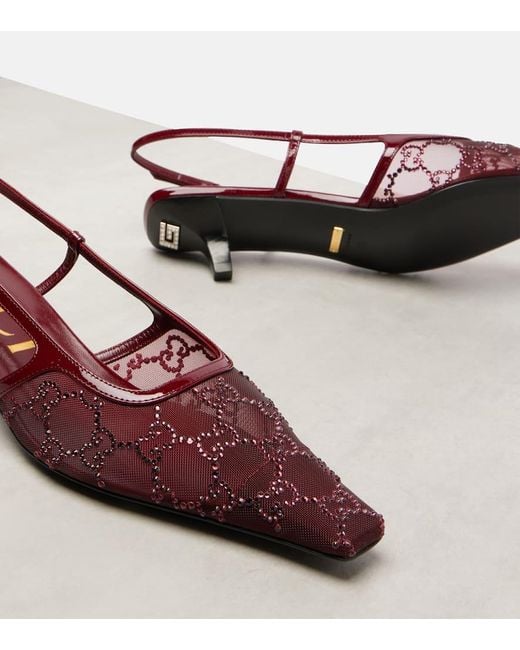 Escarpins À Brides Arrière En Résille À Cristaux Et À Finitions En Cuir Verni Demi Gucci en coloris Red