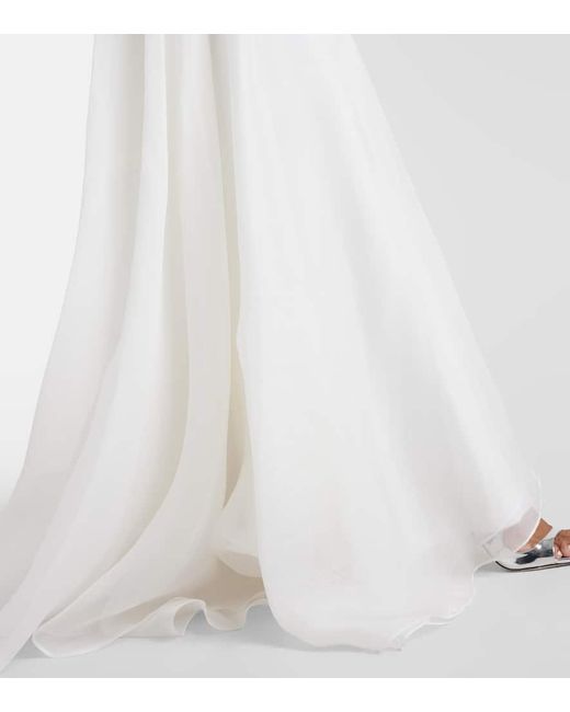 Novia - Vestido Dhalia de seda con capa Maticevski de color White