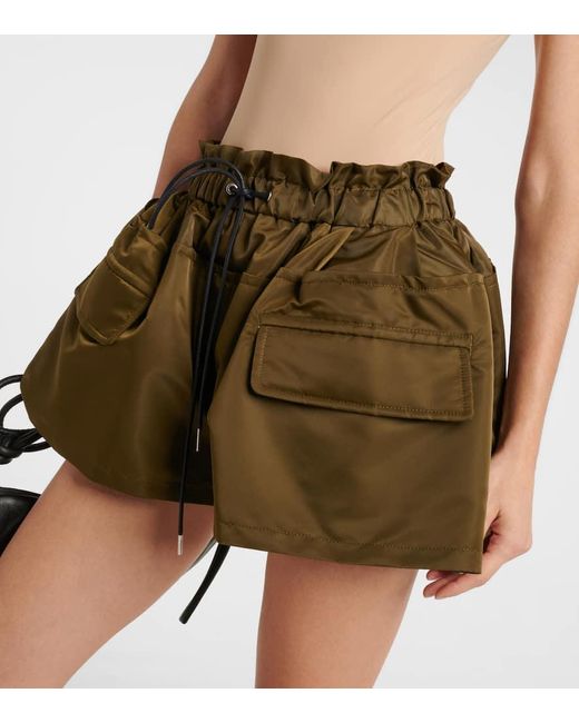 Sacai Technical Twill Shorts in Green | Lyst