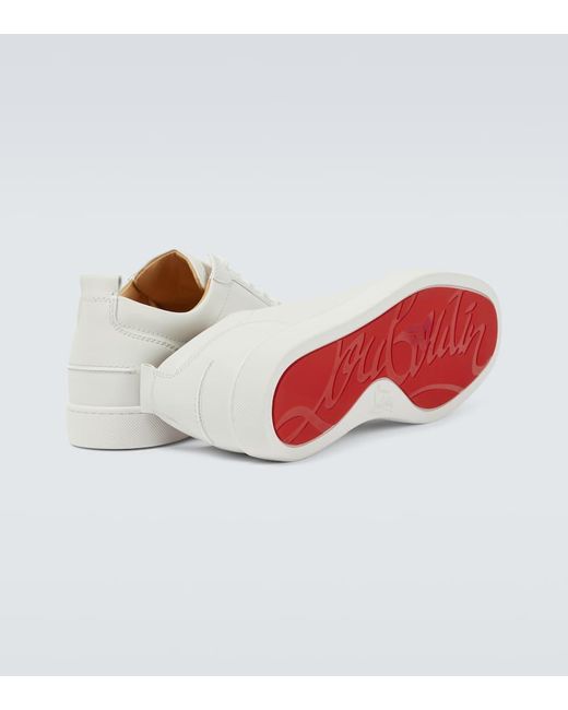 Sneakers Louis Junior Spikes di Christian Louboutin in White da Uomo
