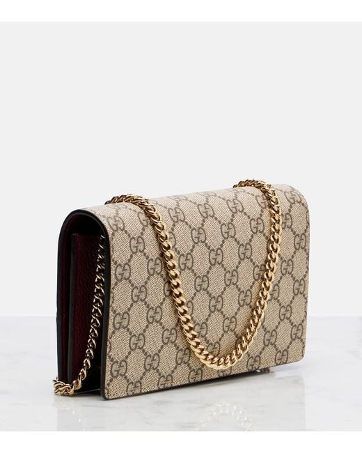 Gucci Red Portemonnaie Mit Kettenriemen Gg Marmont Petite